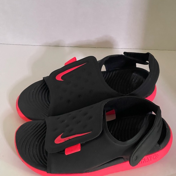 Kids Nike sandals - Picture 3 of 4